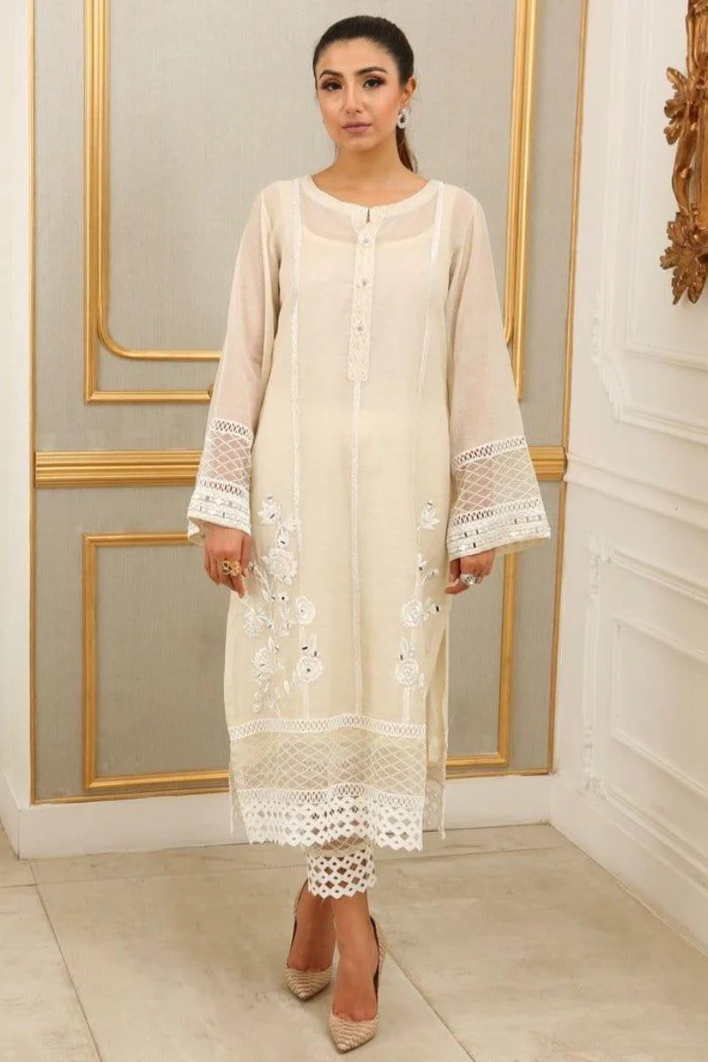 Irum Ghani Trends - Lilly White - 2 Piece - Organza - Image 3